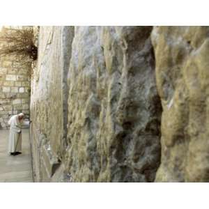 Pope John Paul II Rests His Hand on the Western Wall Photographic 