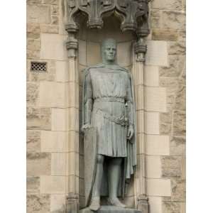  Statue of Robert the Bruce at Entrance to Edinburgh Castle 