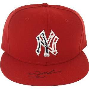   Yankees Alternate Red Hat    Mens MLB Fitted And Stretch Hats