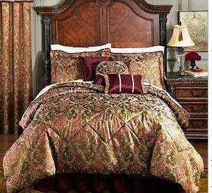 Beacon Hill Comforter Set In King Size And   