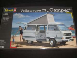 25 Revell Volkswagen T3 “Camper”  