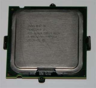 Intel Pentium D 925 3.0GHz Dual Core CPU (4MB Cache, 800 FSB, LGA775)